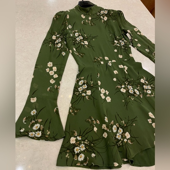 Reformation Persis Dress in Lomita Green Floral Mockneck Long Sleeve Size 2 - Picture 9 of 16